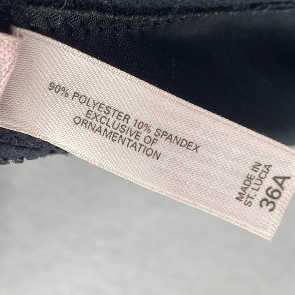 VICTORIAS SECRET Bra 36A Velvet Underwired Push Up Padded Adjustable Strap Black - Picture 9 of 10